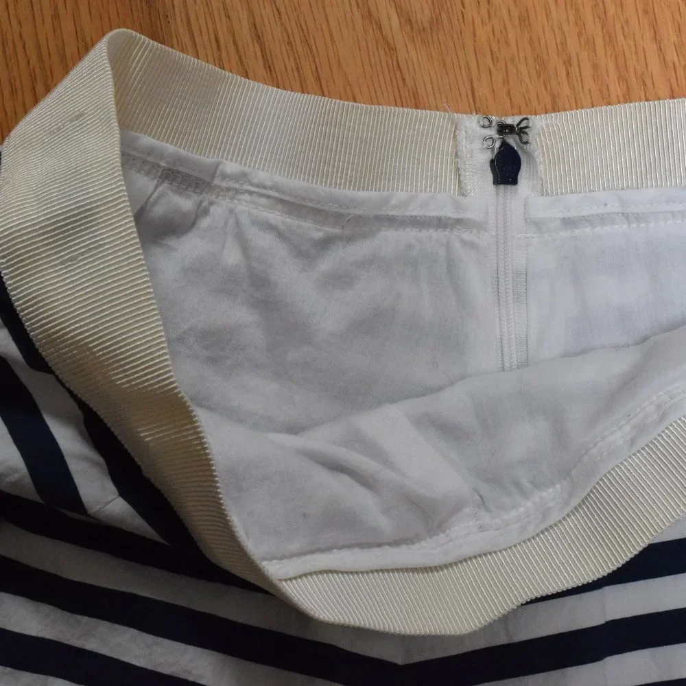 Loft Striped A-Line Skirt in Women's Size 8/10 - Picture 3 of 16